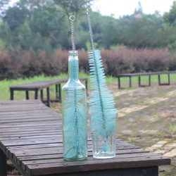 Nylon Bottle Washer Cleaner Brush. Ideal for cleaning water bottles